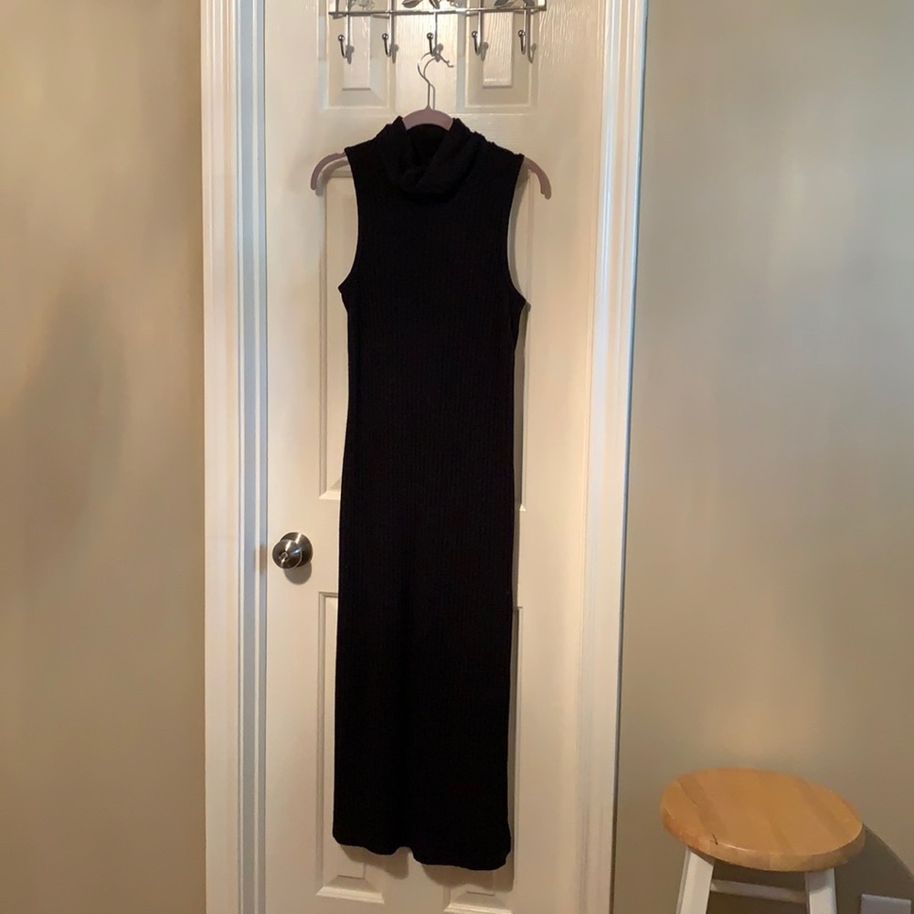Black knit sleeveless midi dress